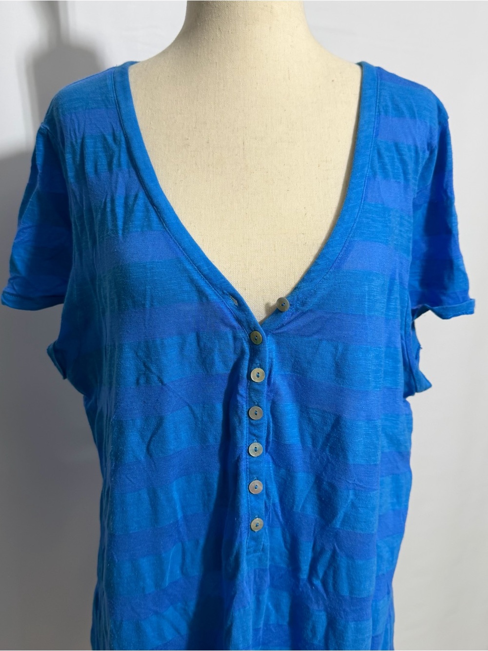 American Eagle • Slub Striped V Neck Henley Top Blue XXL ASO Bella Swan - Picture 8 of 12